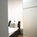 Greentreehomes - Stadtvilla Linde *